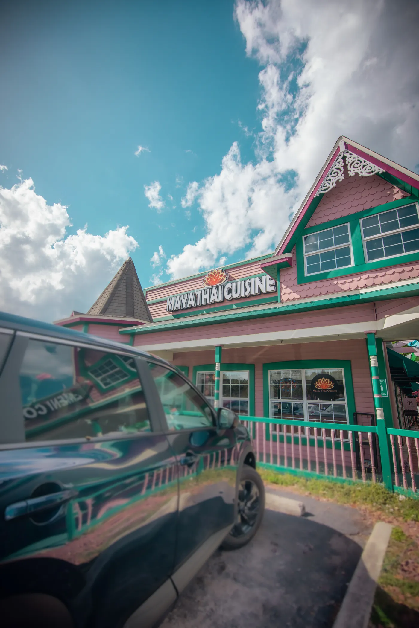 Maya Thai Cuisine exterior storefront in Florida